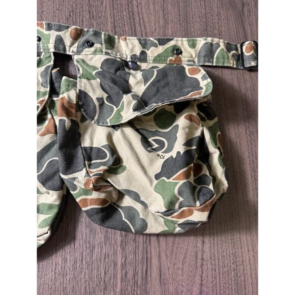 Vintage 10x Camo Utility Belt with Pouches – Hunting, Tactical, and Outdoor Gear - Picture 4 of 6